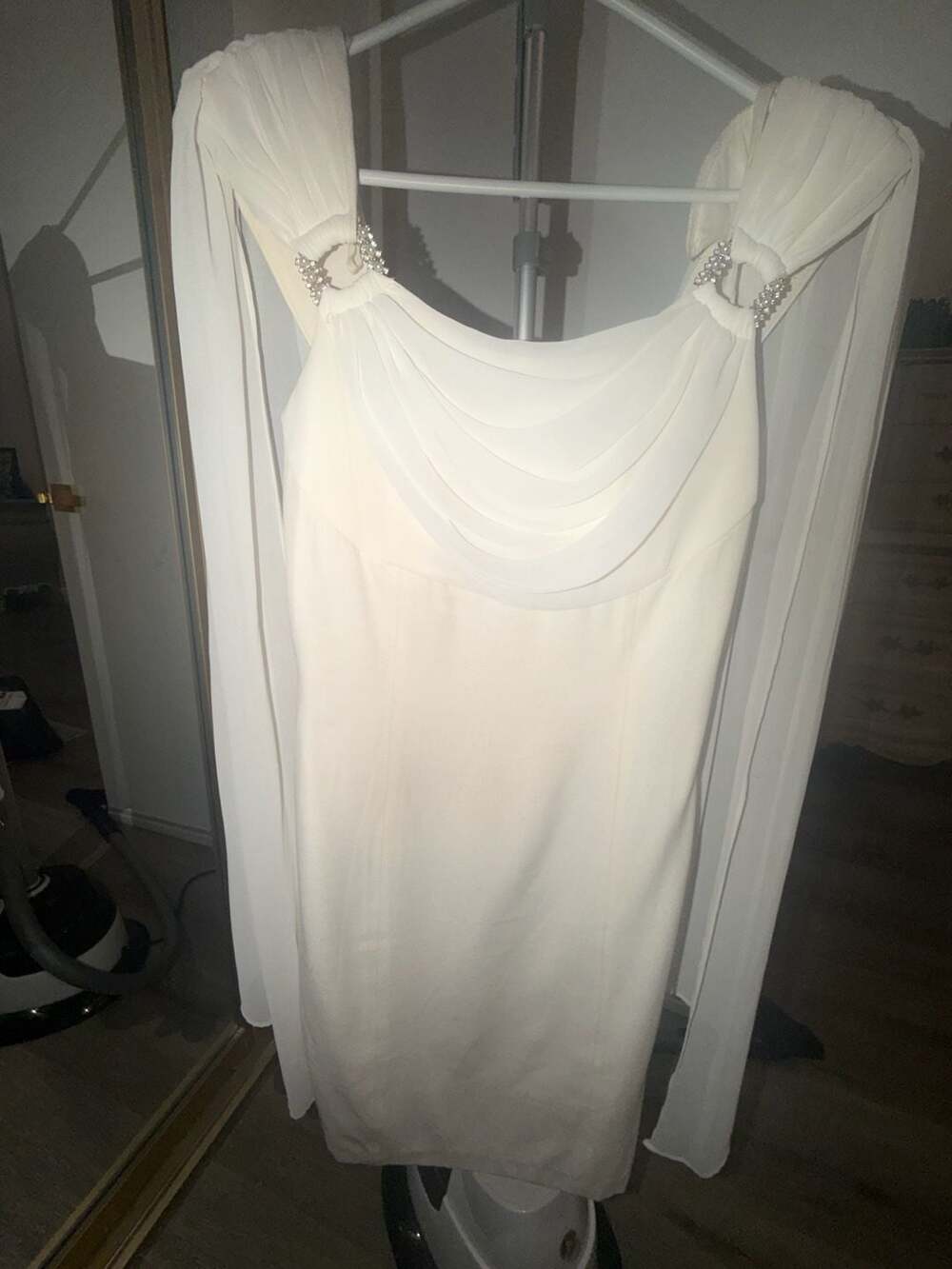 Vintage White Chiffon Overlay Dress w/Pearl & Rhinestone Embellishments Size 8